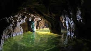 Escursione: eplorando il "Buso della Rana"