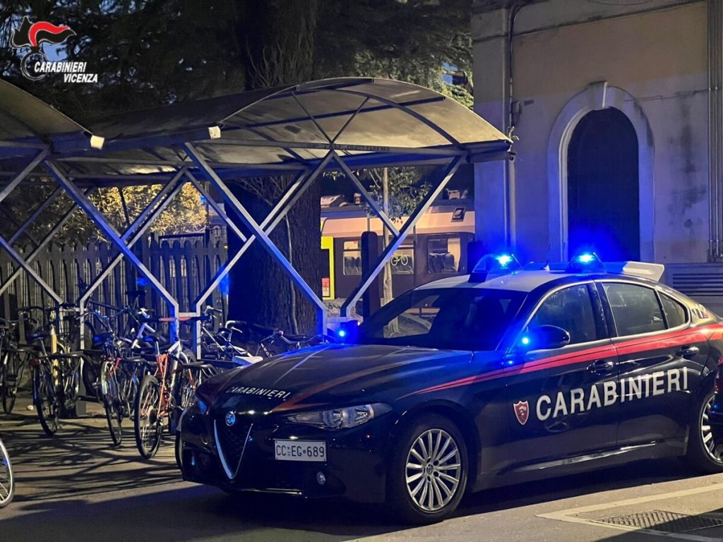 In giro senza documenti, aveva un ordine di carcerazione: arrestato dai carabinieri