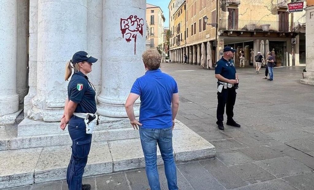 Basilica imbrattata, l'ira di Possamai: "Un insulto a chi ha contribuito a rendere grande Vicenza"