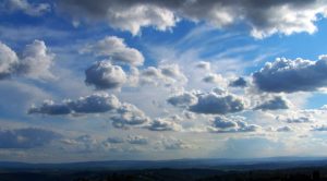 Meteo, le previsioni per il weekend: tempo variabile e nuvoloso