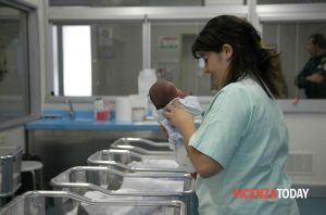 Crollo delle nascite a Vicenza, in vent'anni tasso di natalità diminuito del 31%