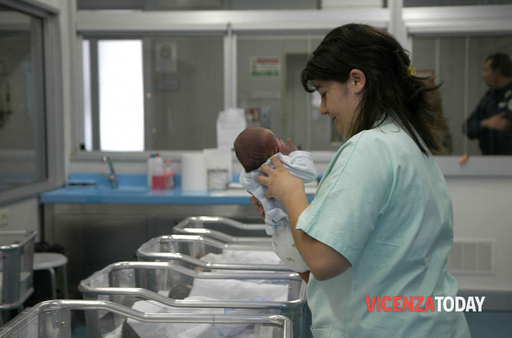 Crollo delle nascite a Vicenza, in vent'anni tasso di natalità diminuito del 31%