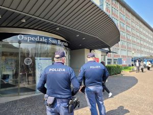 Lite al parcheggio del San Bortolo, sanzionato un 39enne trovato con la droga