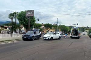 Schianto auto-bici, in ospedale un 73enne