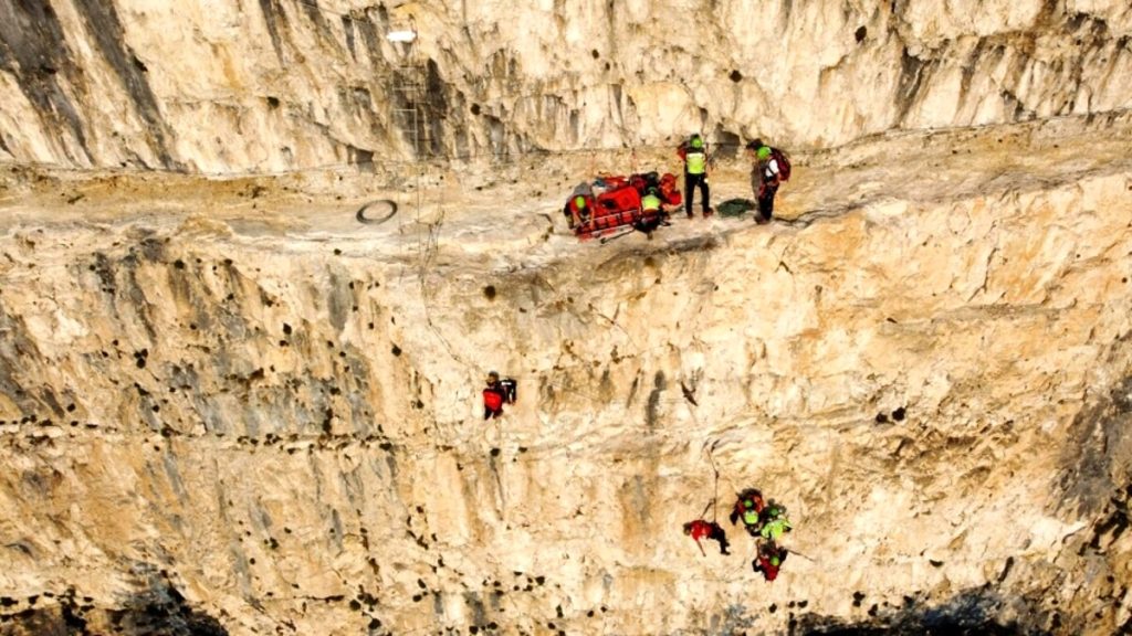 Precipita in ferrata, muore giovane escursionista