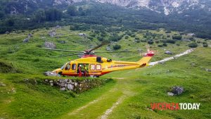 Escursionista colto da malore, recuperato dal Soccorso alpino