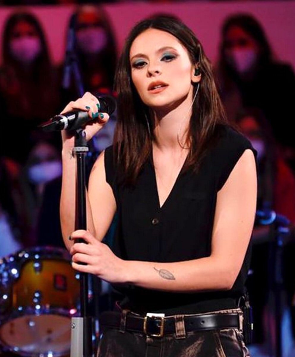 Francesca Michielin fermata dai medici, non tornerà in tour