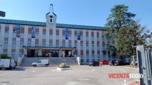 «Cibo scadente»: cinquanta alunni alla privata H-Farm si sentono male: colosso del catering nel mirino