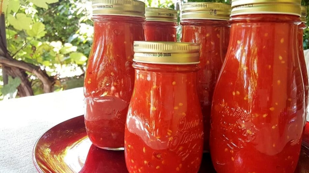 Come fare la conserva di pomodoro alla veneta, ricetta tradizionale