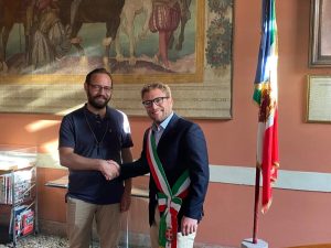 Sopravvissuto ad un agguato in Sud Sudan, il sindaco riceve monsignor Carlassare
