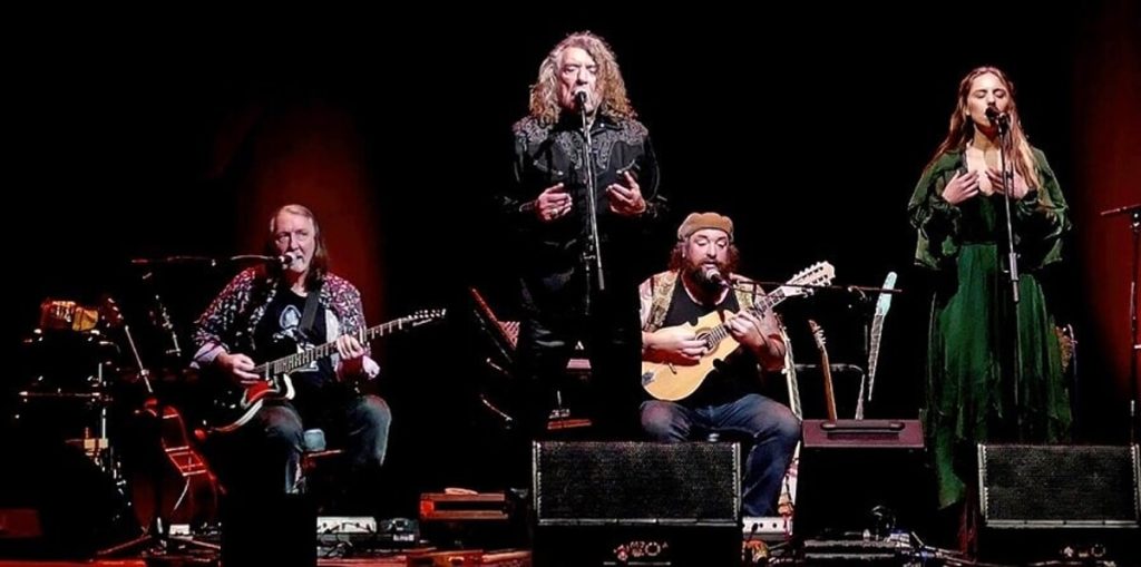 Robert Plant, il leggendario frontman dei Led Zeppelin, in concerto a Vicenza