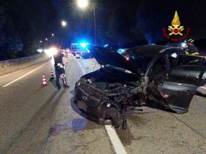 Schianto tra auto in viale Riviera Berica, tre i feriti
