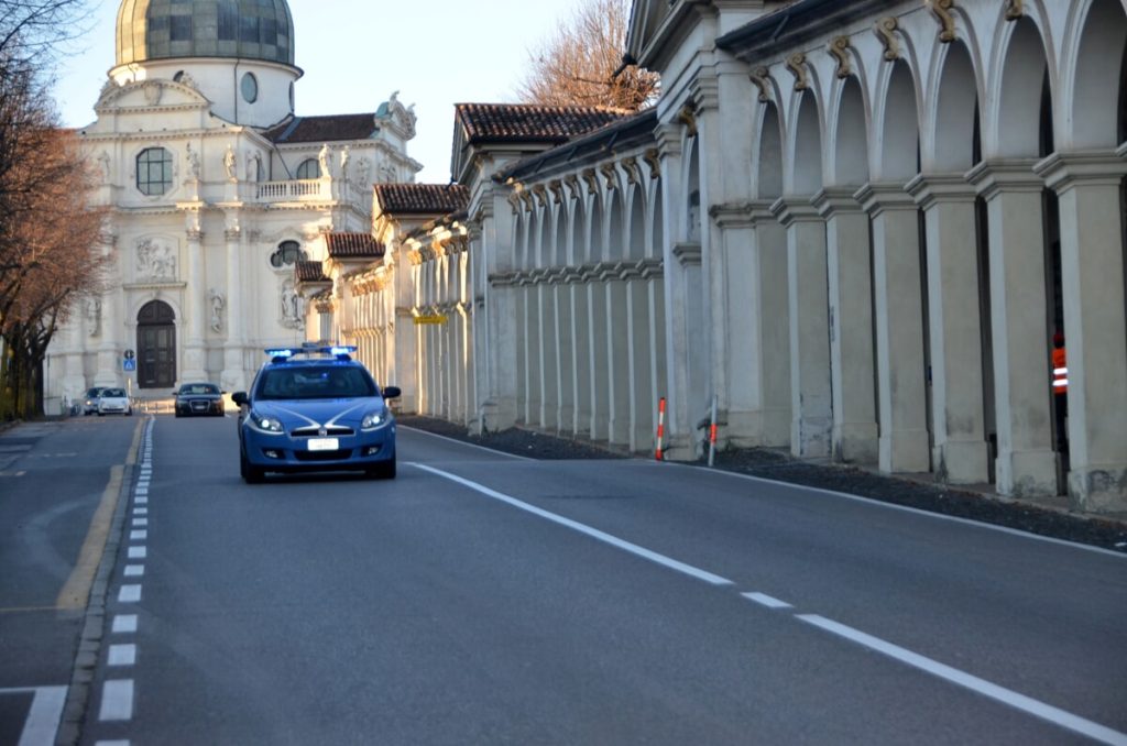 Puntano il fucile a Monte Berico, scatta l'allarme terrorismo: due 18enni denunciati