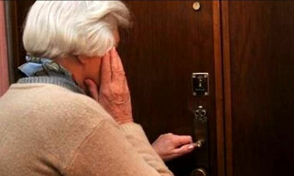Etra: «Raggirate altre due anziane. Attenzione: i nostri addetti non chiedono mai di entrare in casa»
