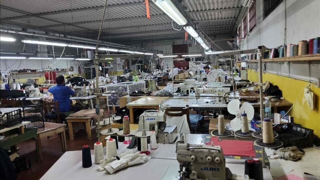 Lavoro nero, metà degli operai non era in regola: denunciata la titolare