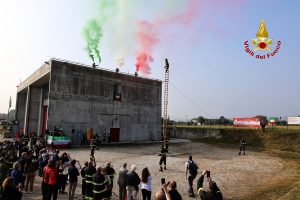 Centodieci anni di attività, Vigili del fuoco in festa
