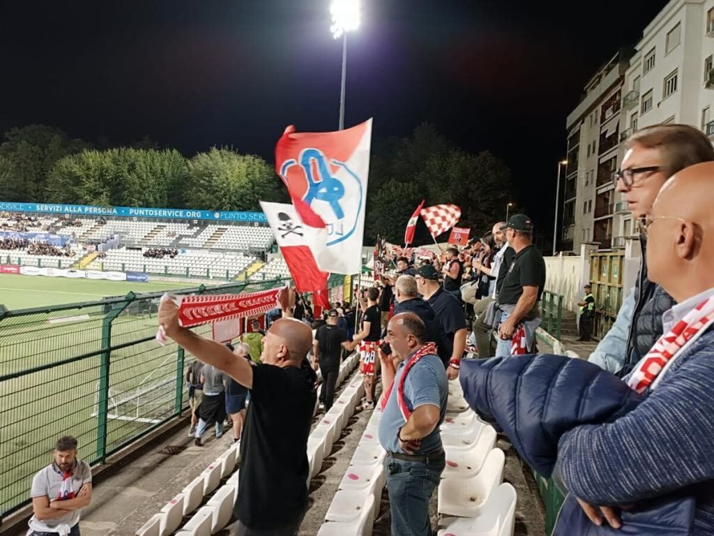 Pro Vercelli- Vicenza, Lanerossi: Riso amaro