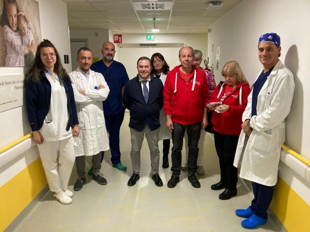 Il Grande Cuore di Moreno ODV e Amici del Cuore Ovest Vicentino donano nuovi strumenti ospedalieri