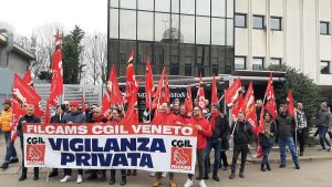 Caporalato, commissariata la Battistolli: "Paghe sotto la soglia della povertà"