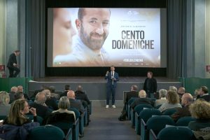 Il film sul crac delle popolari fa tappa a Vicenza, in sala anche il regista Antonio Albanese