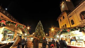 Giardini di Natale: apre il mercatino natalizio ad Asiago