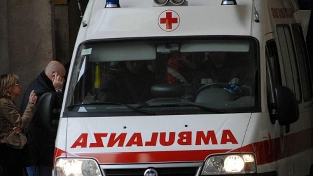 Colpito al volto dal ramo di un albero, muore pensionato