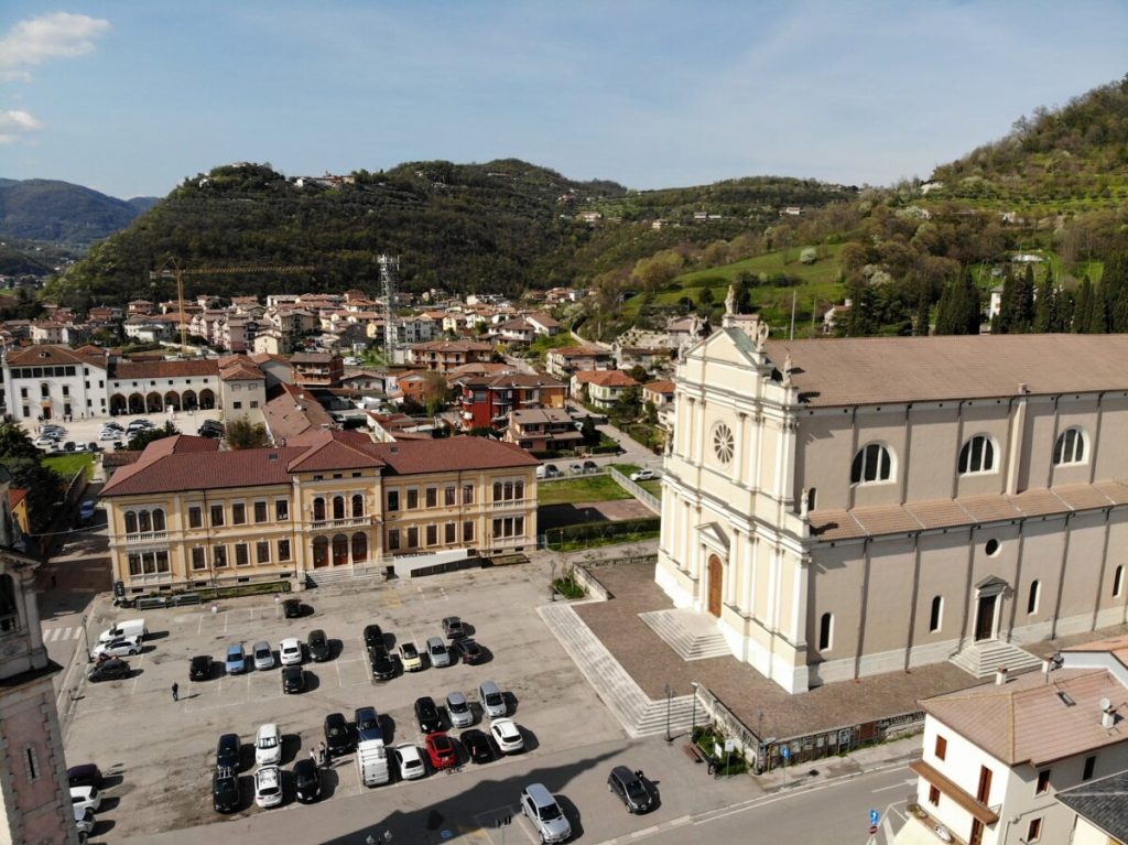 Razzia di elemosina in chiesa: fermati i due ladri