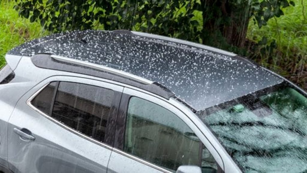 Maltempo estivo, comunicazione dei danni subiti dalle auto entro il 28 novembre