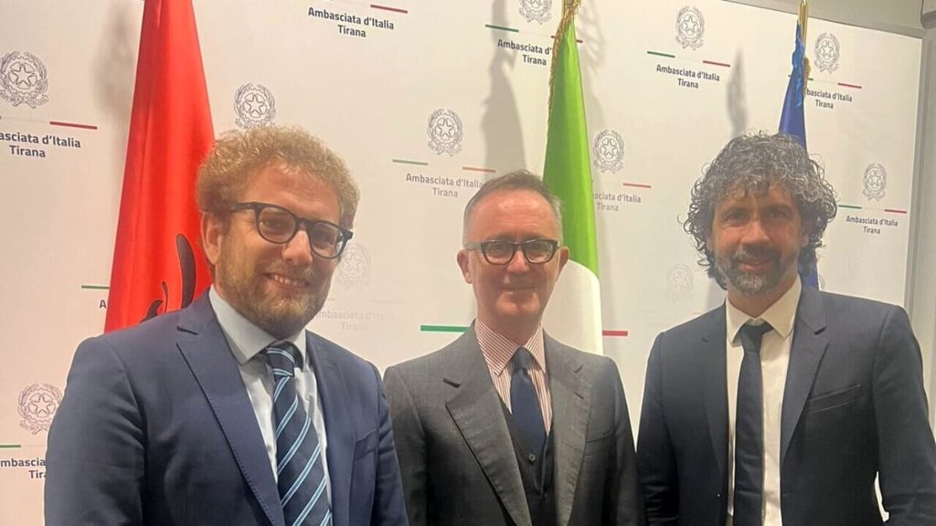 Agsm-Aim, più collaborazione in Albania: Eco Tirana amplia raccolta di rifiuti