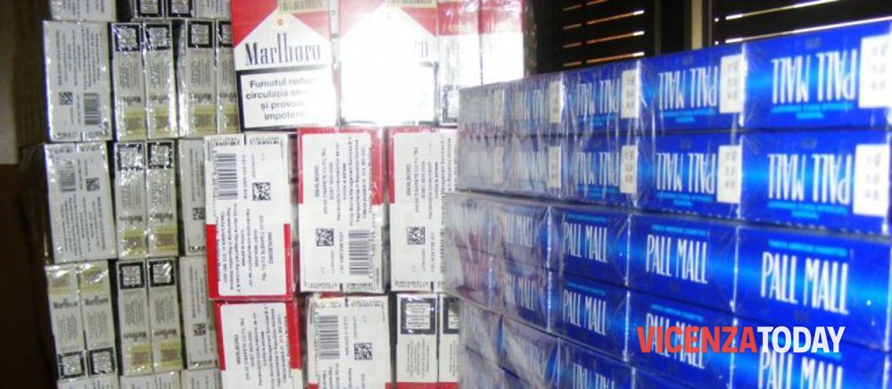 Sventa rapina al furgone pieno di sigarette, tabaccaio ferito