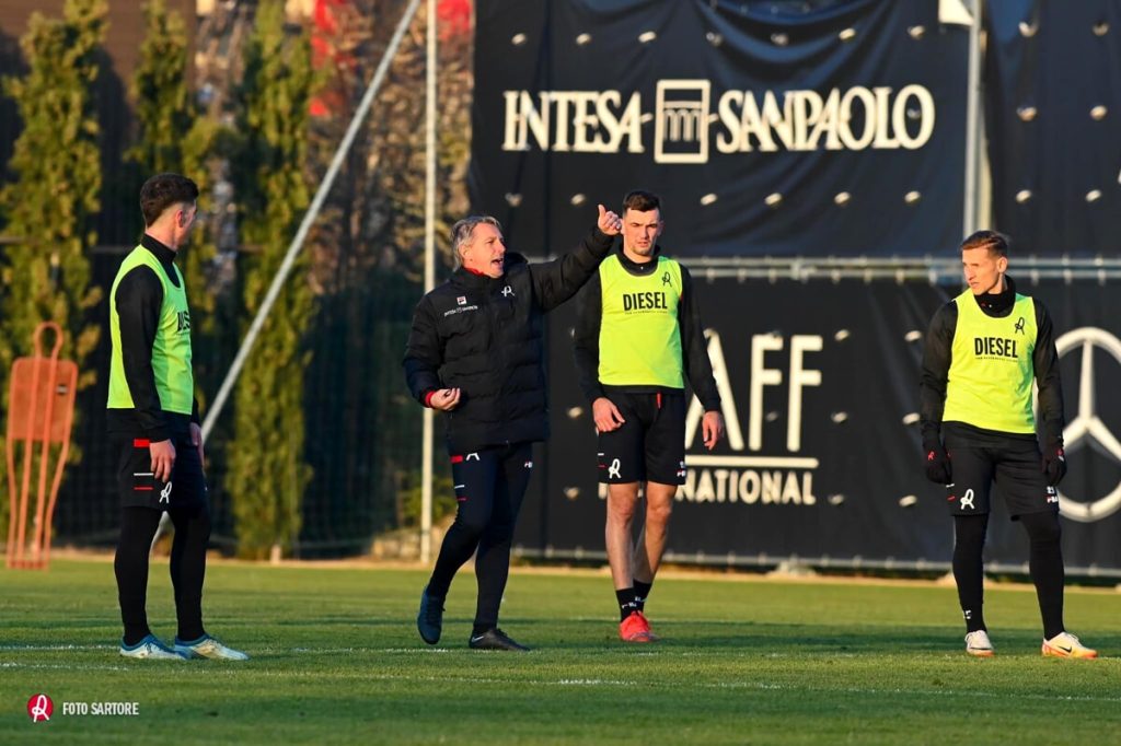 LR Vicenza: adesso tocca a mister Vecchi