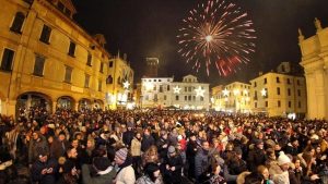 Capodanno a Bassano, festa in piazza dalle ore 22
