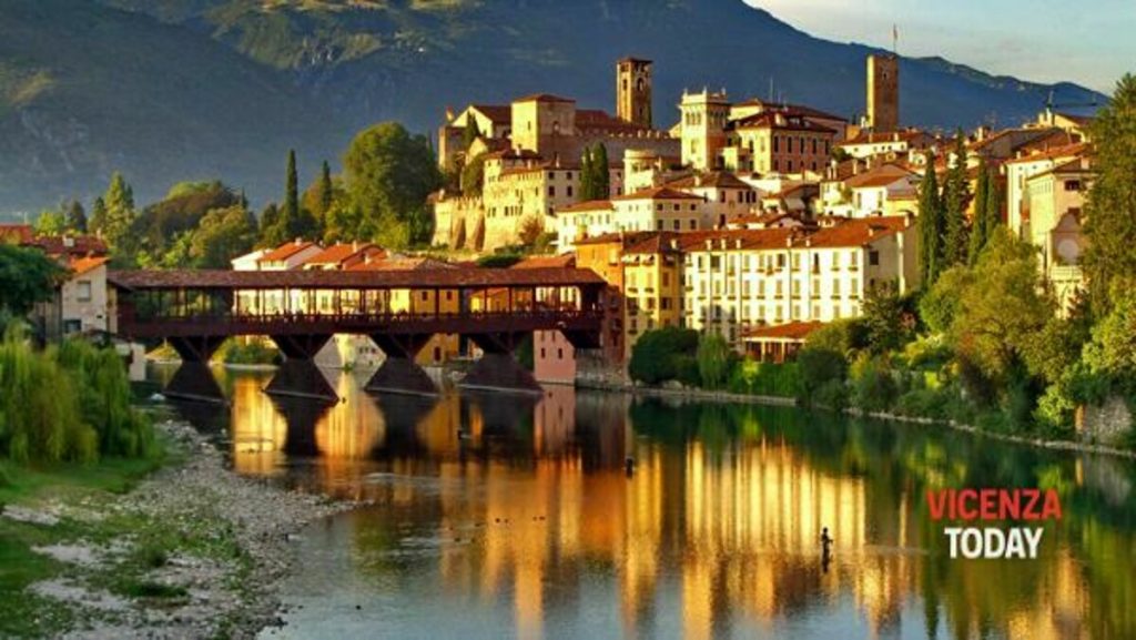Sosta gratuita, le prime due ore al park Le Piazze non si pagano