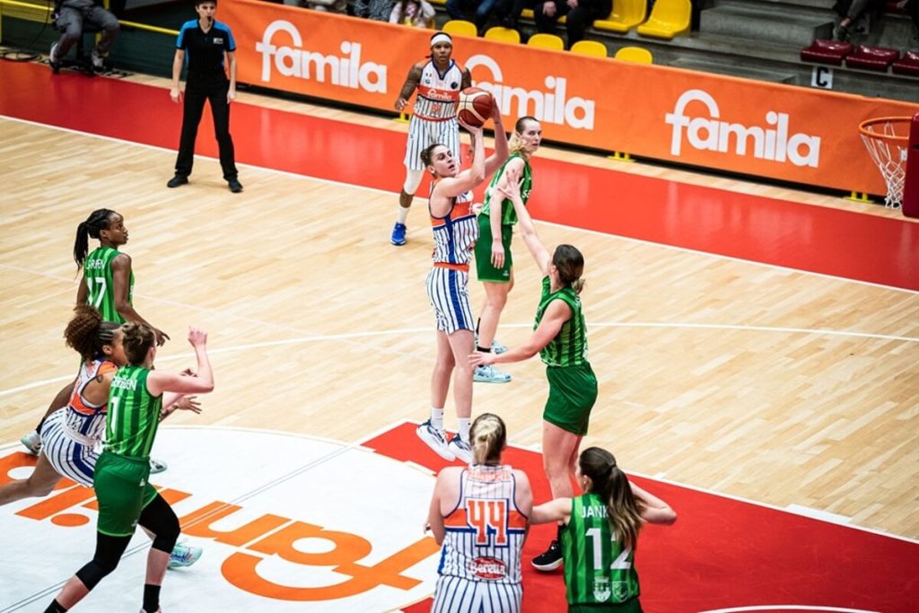 Euroleague, vittoria cruciale per la squadra veneta che mantiene così il terzo posto