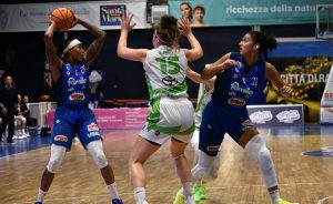 Le italiane trascinano il Famila Schio ad una vittoria straordinaria