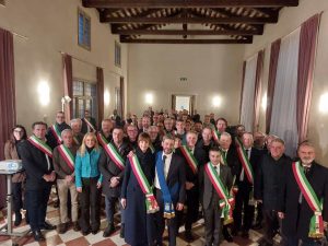 Sindaca minacciata di morte, la solidarietà dell'intera Provincia