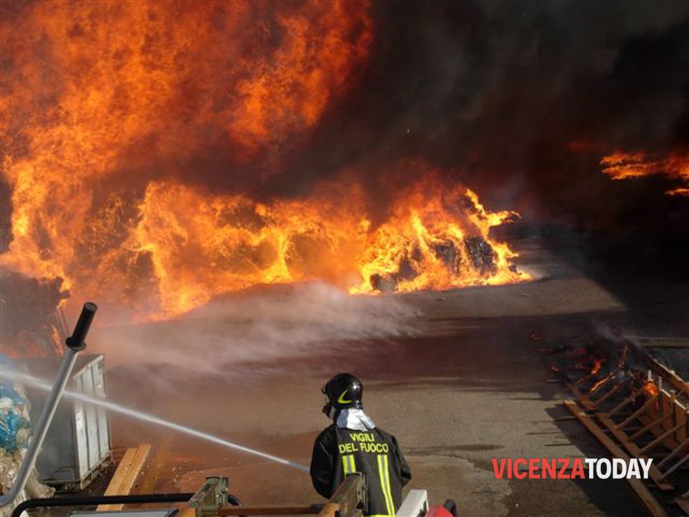 Vigili del fuoco in festa per Santa Barbara, quasi 45mila interventi in Veneto nell'ultimo anno