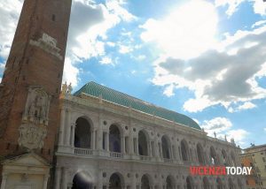 Venerdì incerto, poi il sole farà capolino: le previsioni