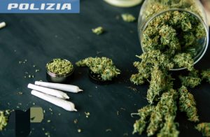 Cannabis "in regalo": multato e segnalato un 26enne
