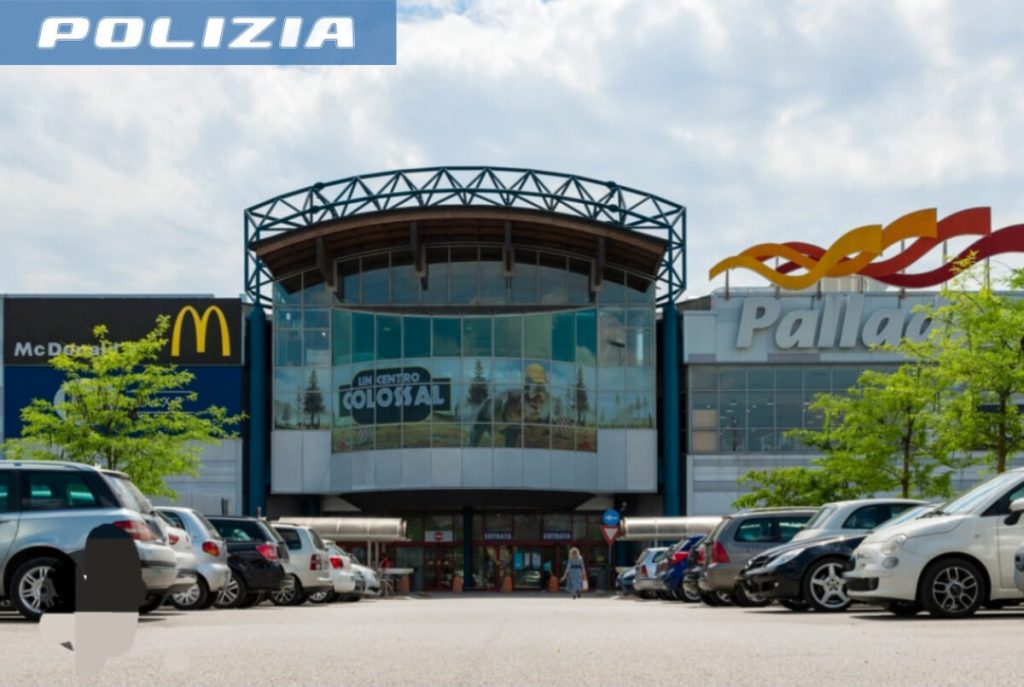 Rissa al Mc Donald, giovane colpita in testa da un vassoio: denunciati due ragazzi