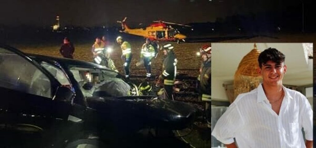 Schianto tra due auto, muore un 22enne: era un ex ciclista professionista