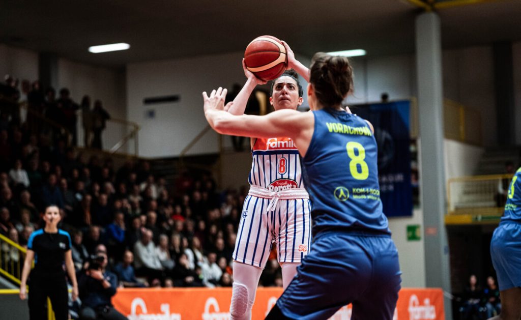 Euroleague, impresa del Famila Schio battuta Praga in gara 2: si va alla bella