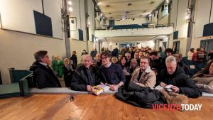 «Stampa di regime e poteri forti»: al Leone XIII Travaglio fa il tutto esaurito