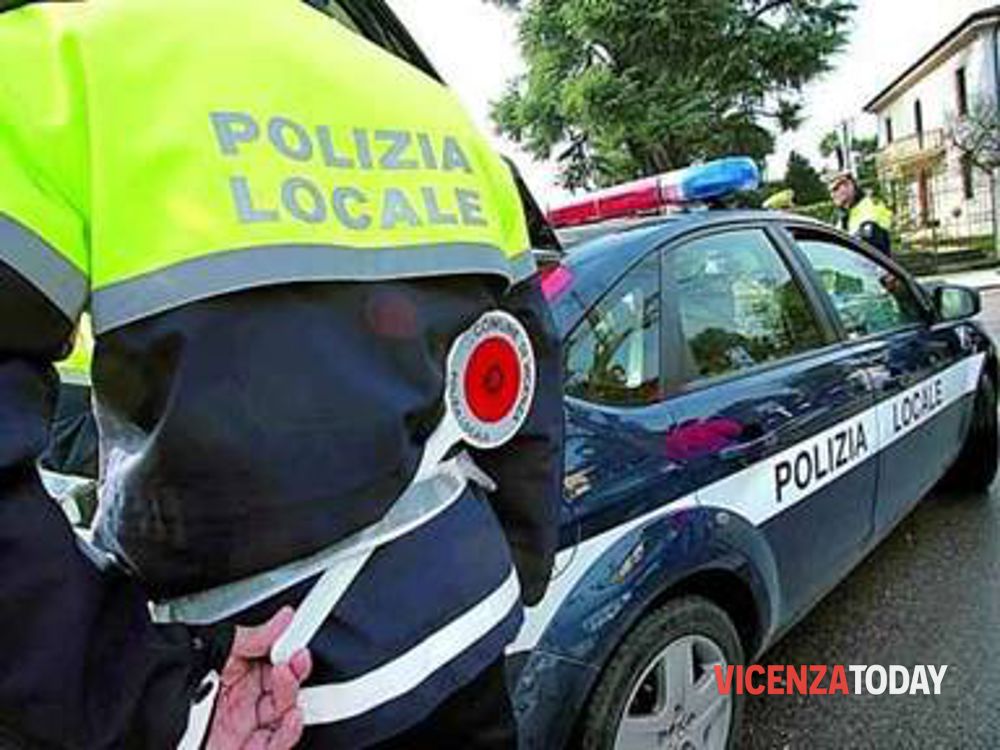 Grazie al Targa System la polizia locale ritrova un’auto rubata
