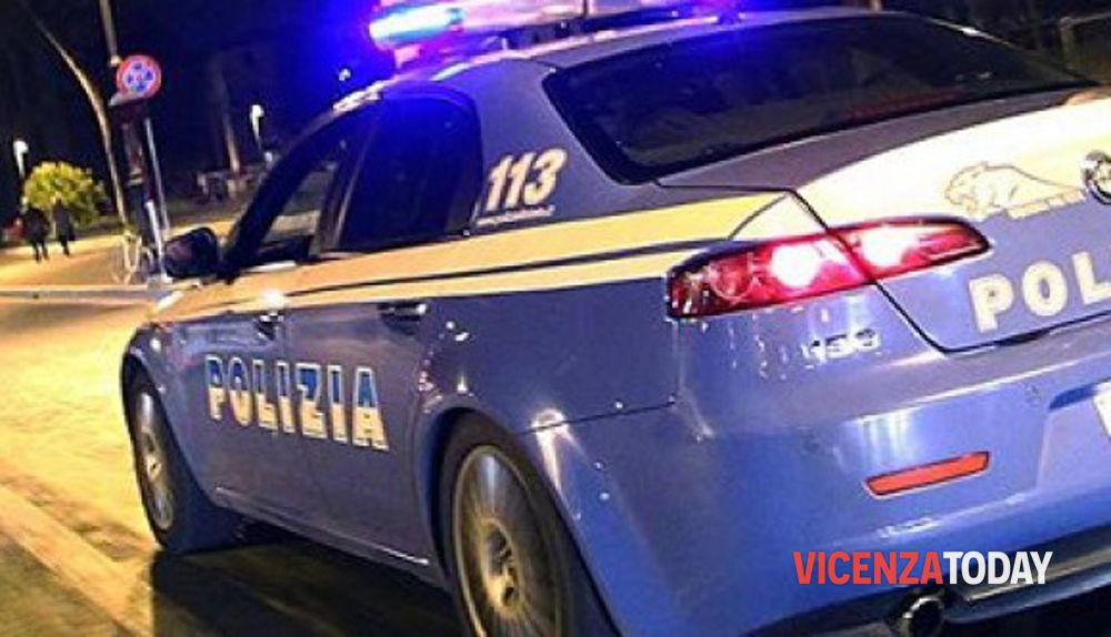 Rapina in centro, fermati e denunciati due stranieri