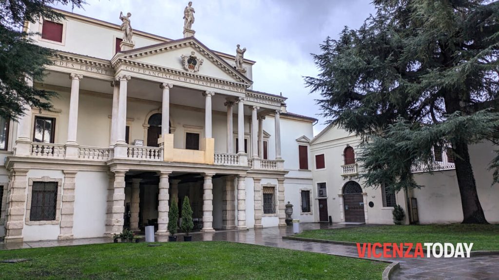 Ironia e beneficenza vanno in scena al Mattarello