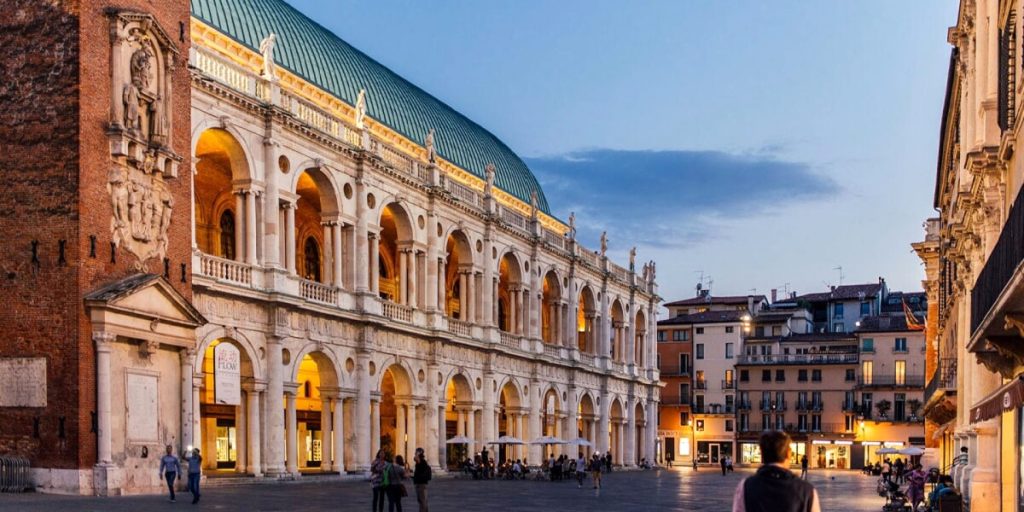 "POP /BEAT, Italia 1960-1979. Liberi di Sognare", mostra in Basilica Palladiana