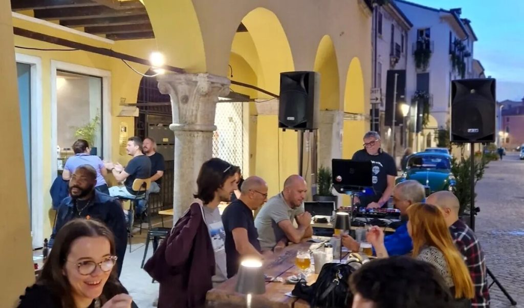 San Patrizio all'Ofelia Beerstrot: una serata di musica e sapori irlandesi