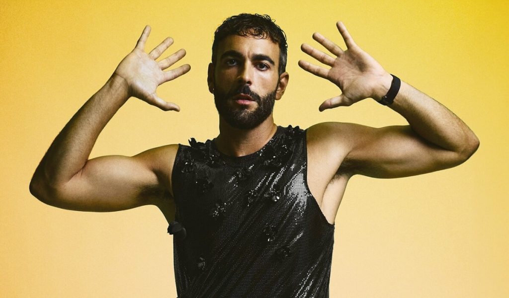 Tributo a Marco Mengoni per la Festa della Donna