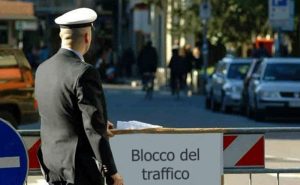 Domenica blocco del traffico dalle 10 alle 18 fino alla circonvallazione esterna